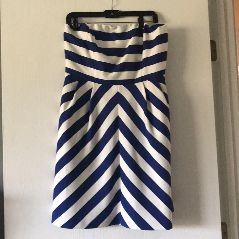Strapless blue and white dress